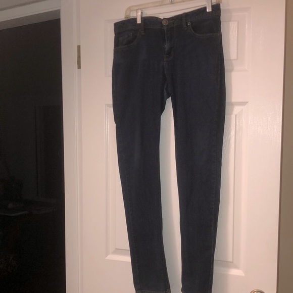 2 BWU - Picture 2 of 8